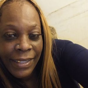 Meet your Posher, Yolanda